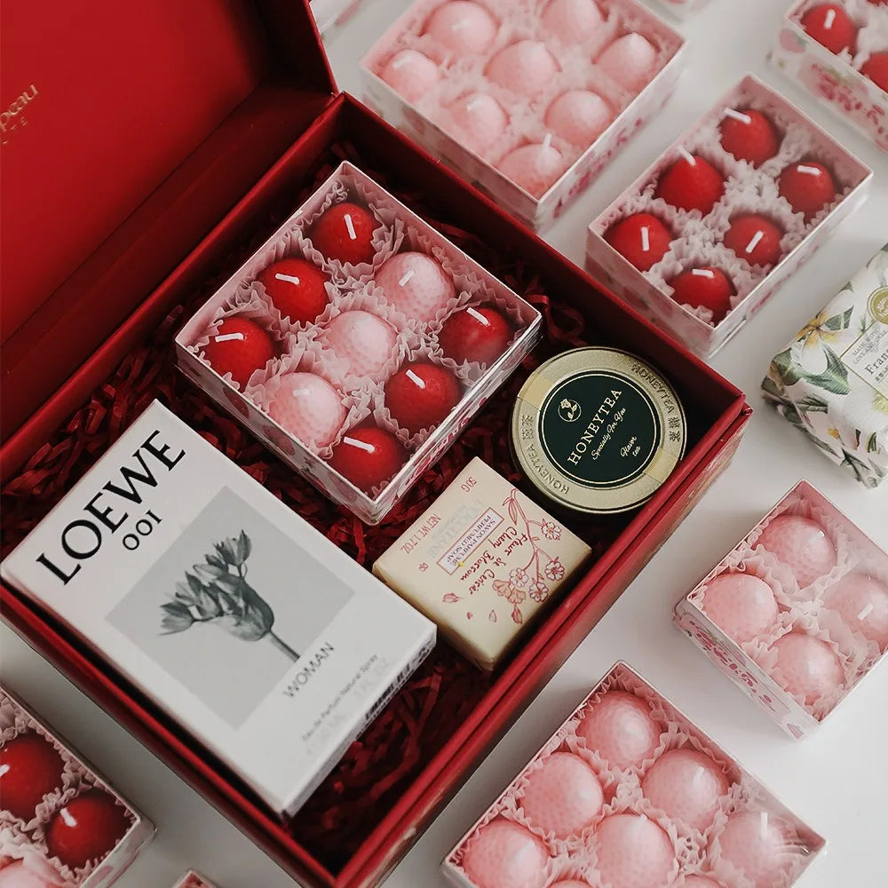 Scented Strawberry Candles